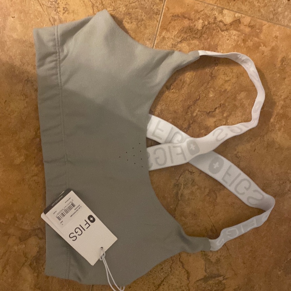 Sports bra